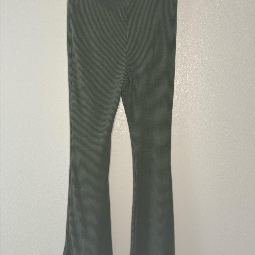 Olive Green Ribbed Two-Piece Set - Picture 6 of 6